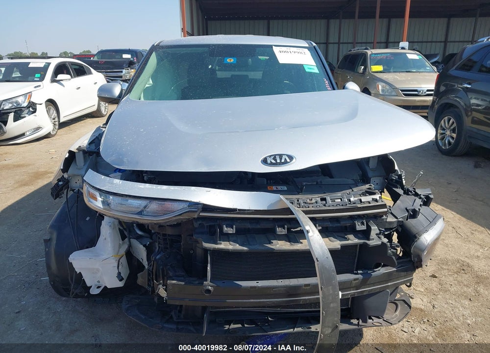 2020 KIA SOUL LX VIN: KNDJ23AU2L7716959