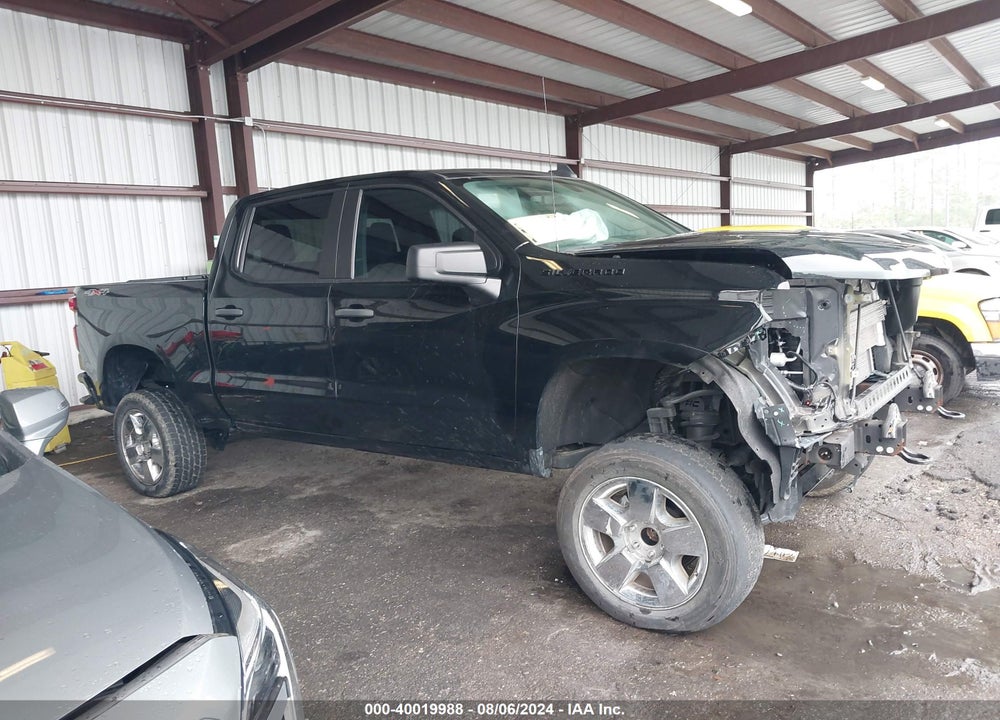 2021 CHEVROLET SILVERADO 1500 4WD  SHORT BED CUSTOM/4WD  STANDARD BED CUSTOM VIN: 3GCUYBEFXMG170080