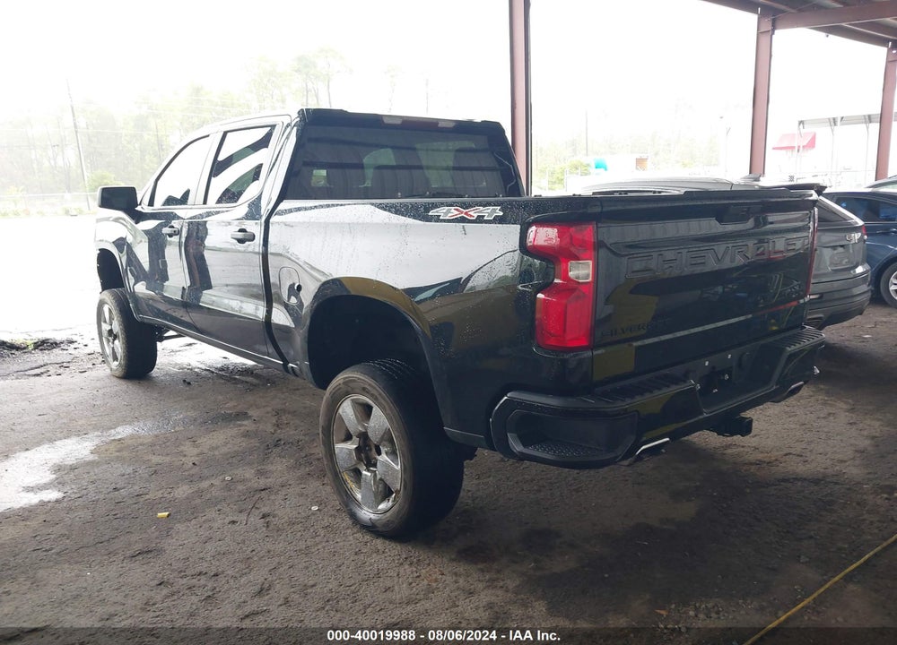 2021 CHEVROLET SILVERADO 1500 4WD  SHORT BED CUSTOM/4WD  STANDARD BED CUSTOM VIN: 3GCUYBEFXMG170080