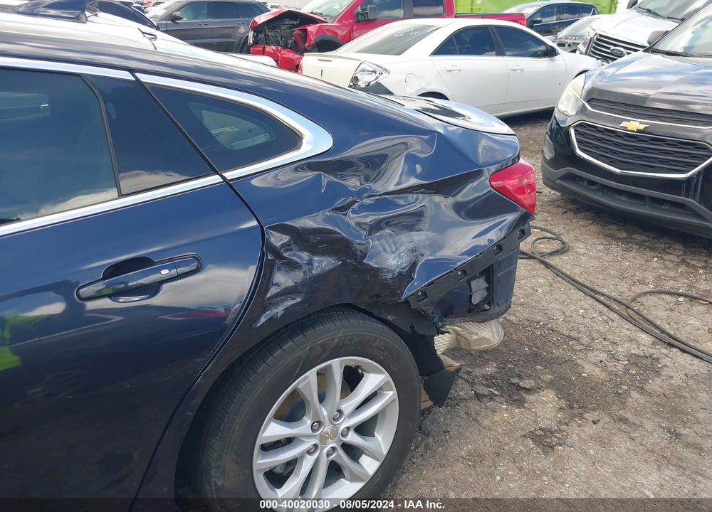 2018 CHEVROLET MALIBU LT VIN: 1G1ZD5ST8JF167312
