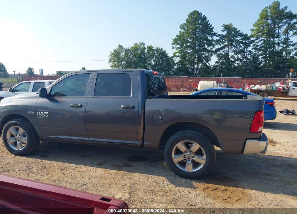 2019 RAM 1500 CLASSIC VIN: 1C6RR6KT8KS618057