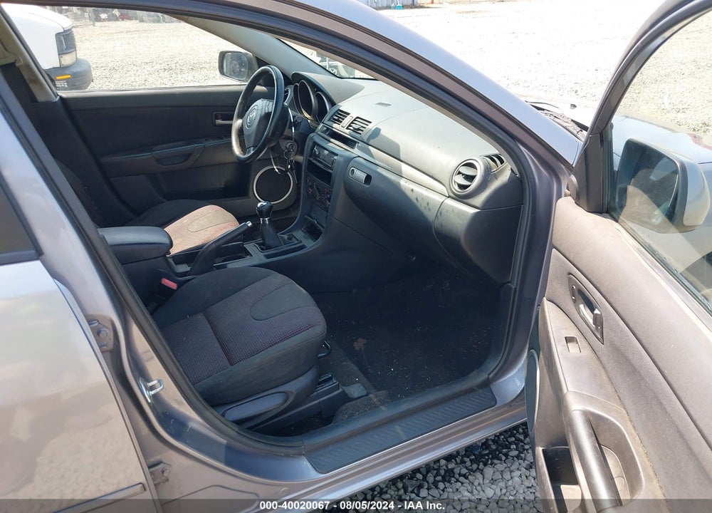 2004 MAZDA 3 S VIN: JM1BK123441203764