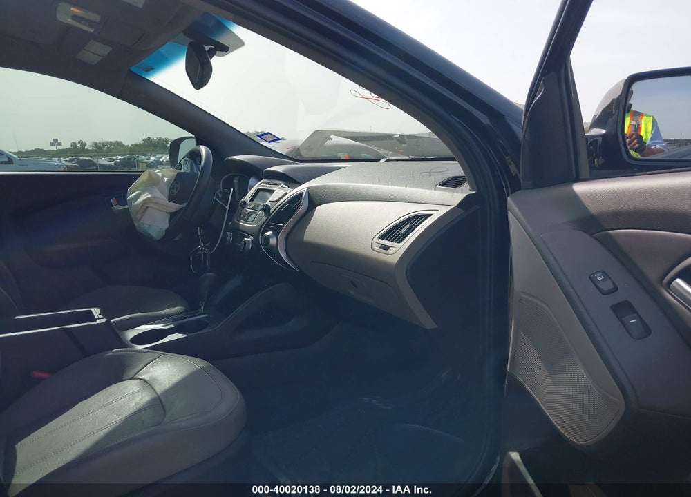 2013 HYUNDAI TUCSON LIMITED VIN: KM8JU3AC7DU703415