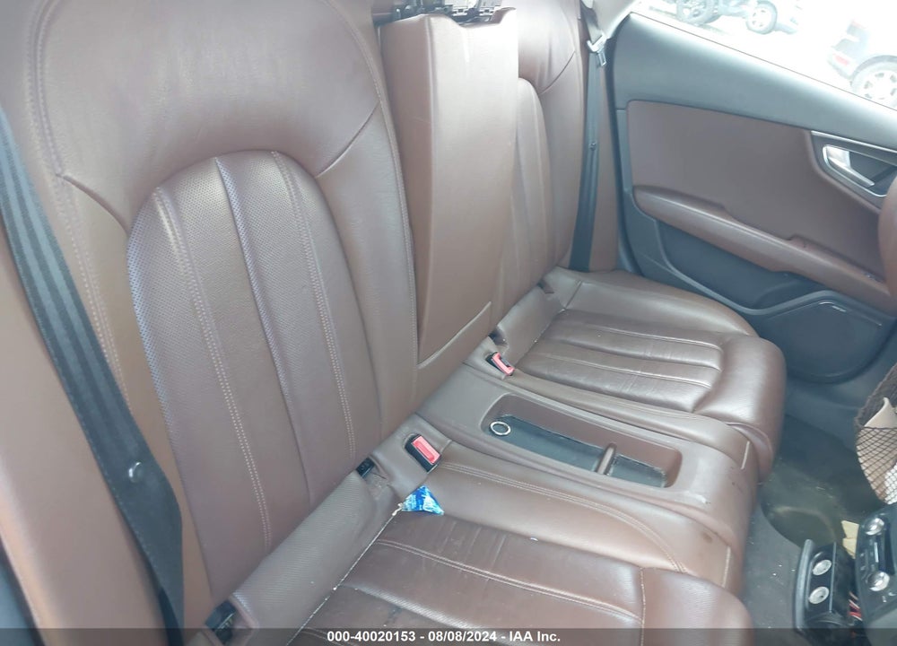 2012 AUDI A7 PREMIUM VIN: WAUSGAFC7CN029611