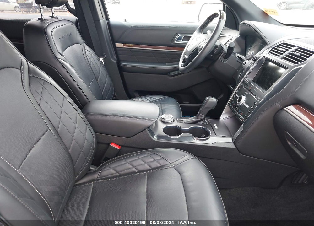 2018 FORD EXPLORER PLATINUM VIN: 1FM5K8HT0JGB98418