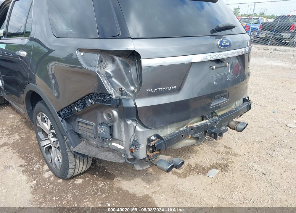 2018 FORD EXPLORER PLATINUM VIN: 1FM5K8HT0JGB98418