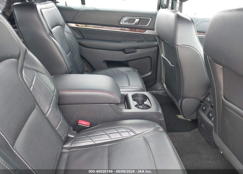 2018 FORD EXPLORER PLATINUM VIN: 1FM5K8HT0JGB98418