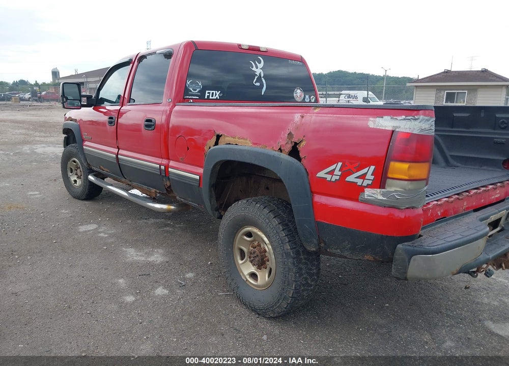 2001 CHEVROLET SILVERADO 2500HD LS VIN: 1GCHK23101F140352