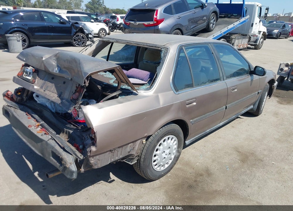 1990 HONDA ACCORD LX/EX VIN: JHMCB7659LC037021