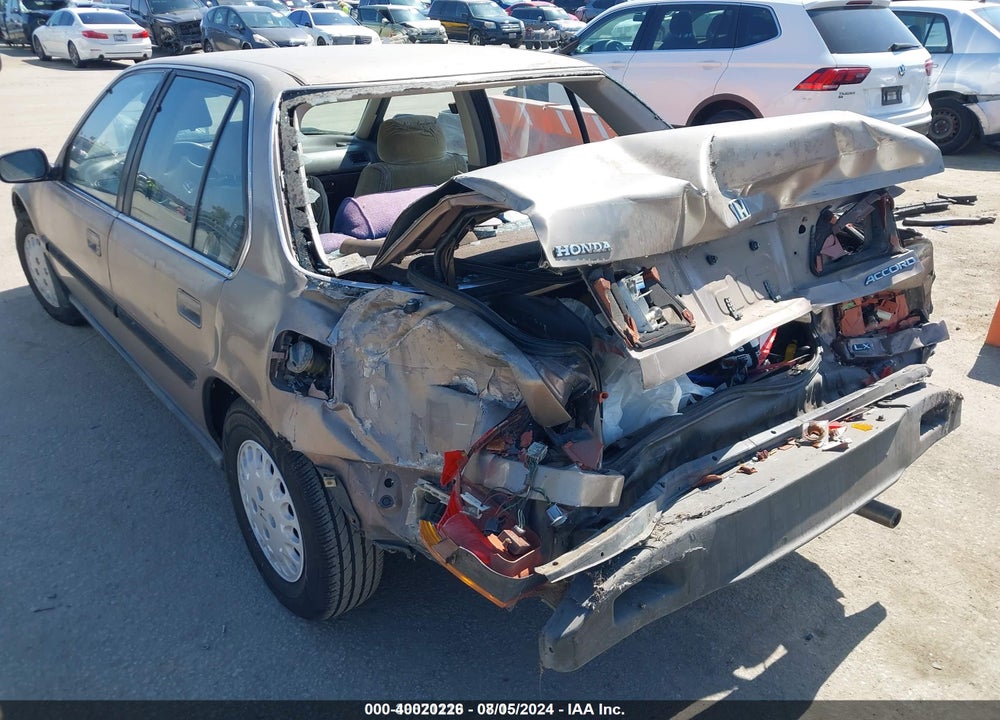 1990 HONDA ACCORD LX/EX VIN: JHMCB7659LC037021