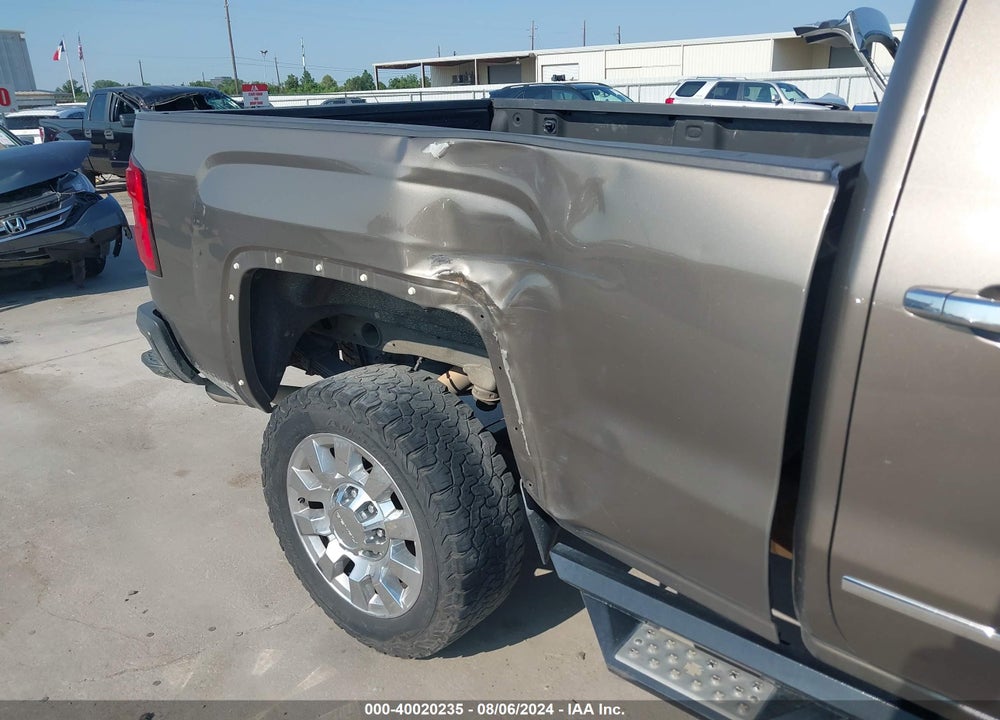 2015 GMC SIERRA 2500HD VIN: 1GT120EG0FF596141