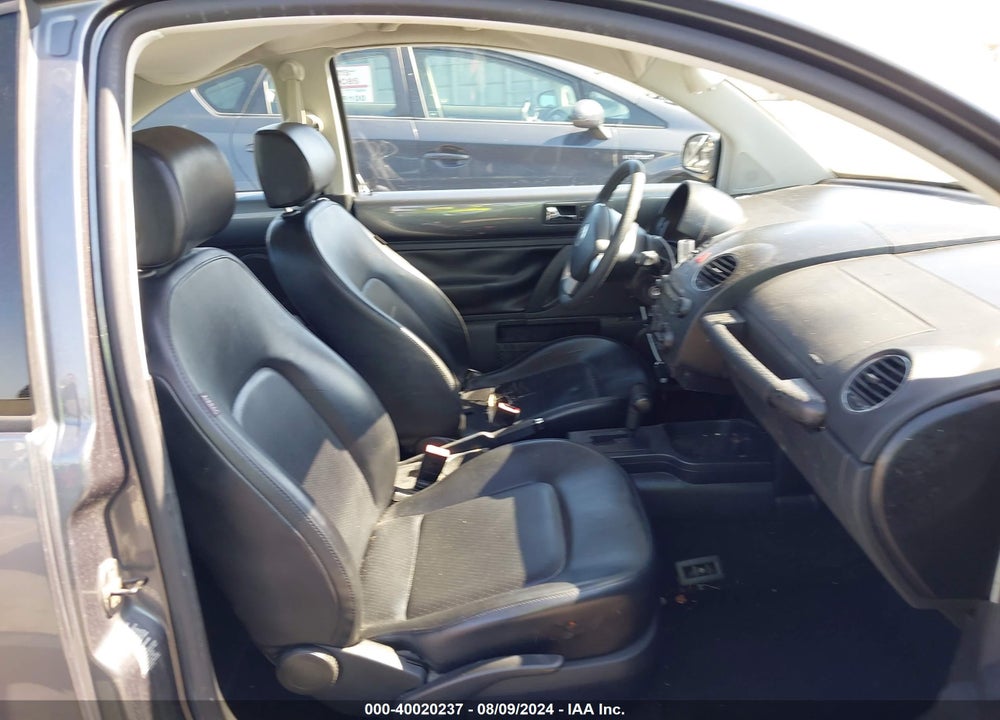2006 VOLKSWAGEN NEW BEETLE VIN: 3VWPG31CX6M400462