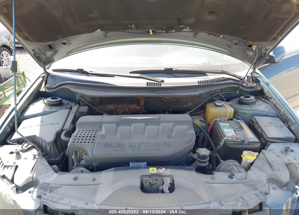 2005 CHRYSLER PACIFICA LIMITED VIN: 2C8GF78405R357607
