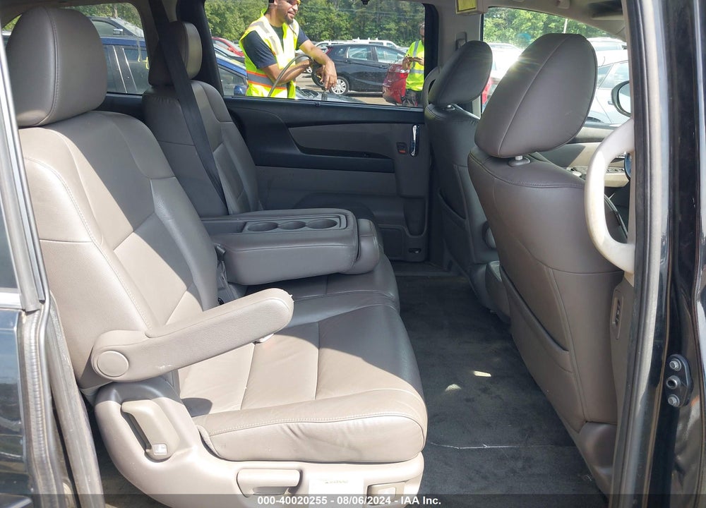 2015 HONDA ODYSSEY EX-L VIN: 5FNRL5H61FB098681