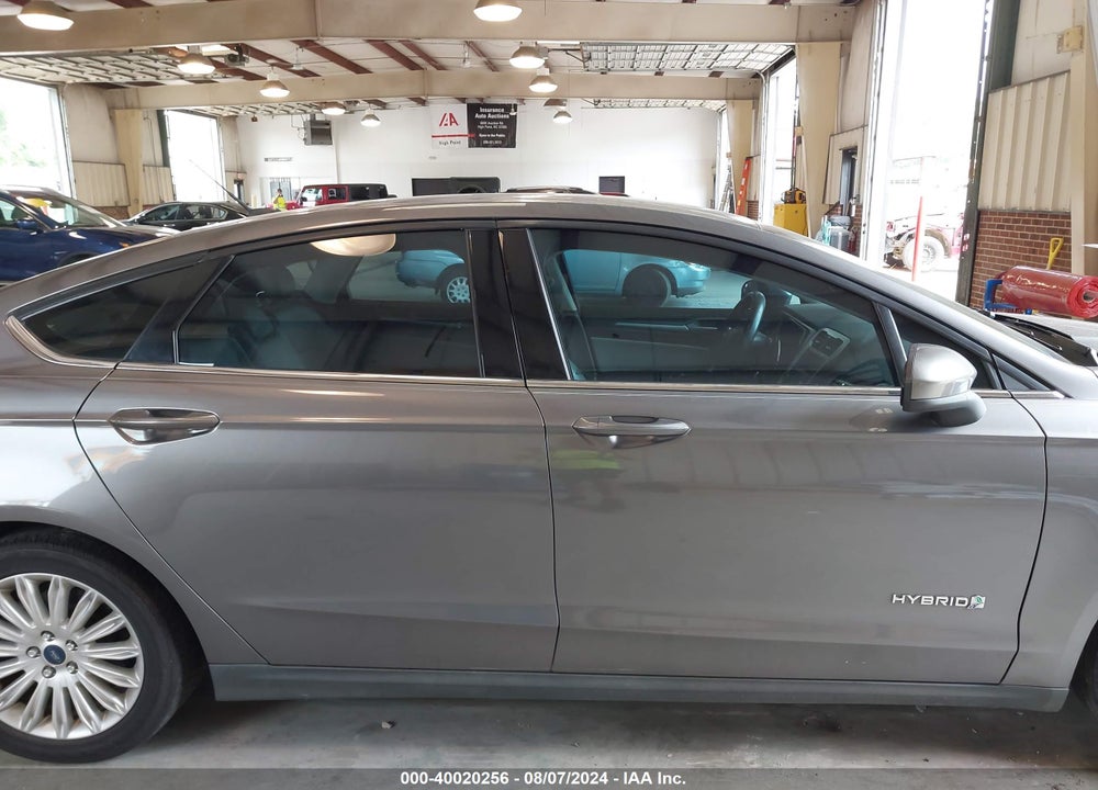 2014 FORD FUSION HYBRID S VIN: 3FA6P0UU8ER198200