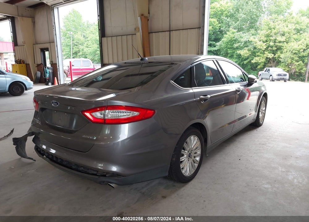 2014 FORD FUSION HYBRID S VIN: 3FA6P0UU8ER198200