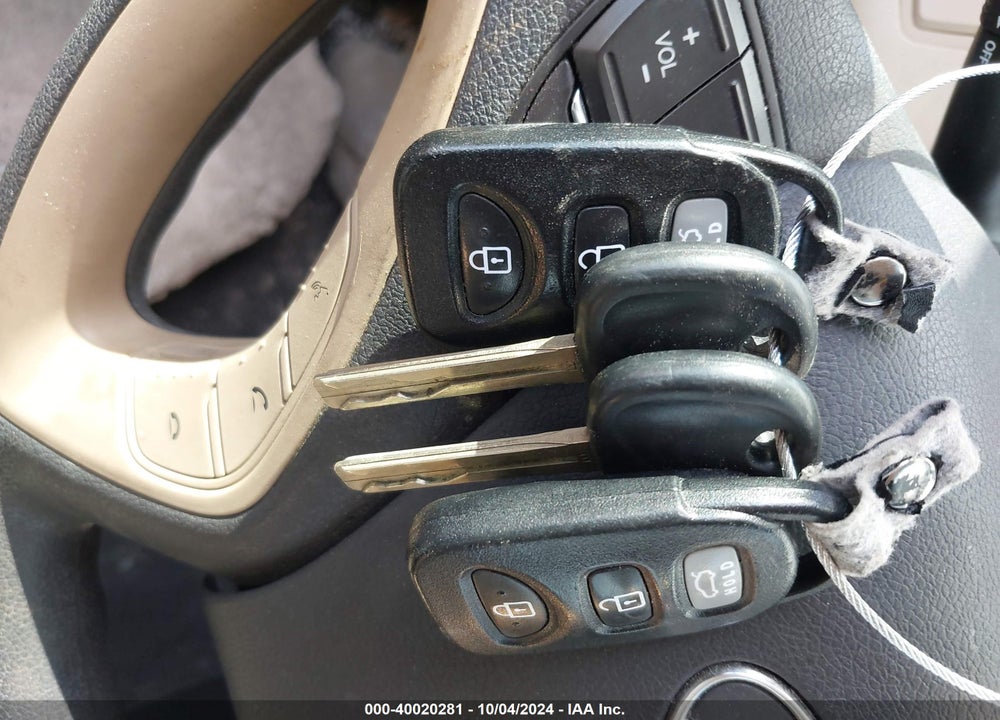 2013 HYUNDAI SONATA GLS VIN: 5NPEB4AC5DH711511
