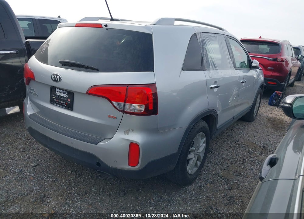 2014 KIA SORENTO LX VIN: 5XYKT4A61EG491481