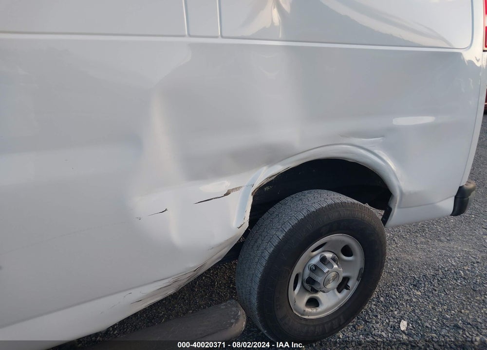 2020 CHEVROLET EXPRESS CARGO RWD 2500 REGULAR WHEELBASE WT VIN: 1GCWGAFG6L1166957