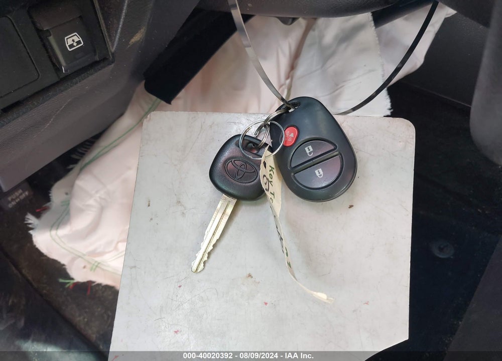 2015 TOYOTA TUNDRA VIN: 5TFEY5F18FX186642