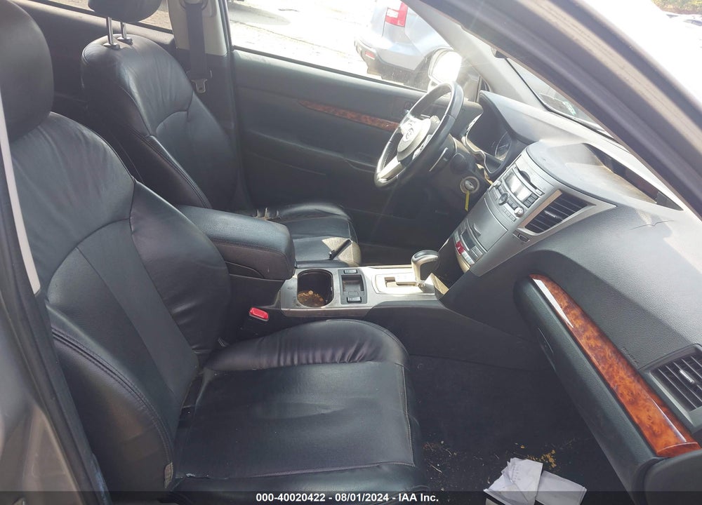 2010 SUBARU OUTBACK 2.5I LIMITED VIN: 4S4BRBKC8A3375793