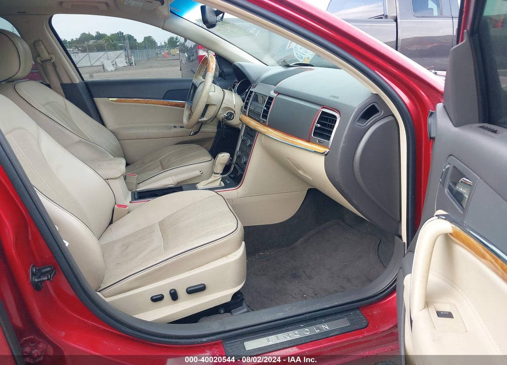 2010 LINCOLN MKZ VIN: 3LNHL2GC1AR755497