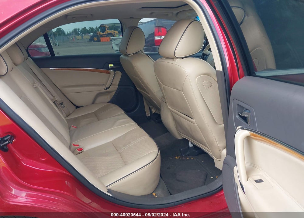 2010 LINCOLN MKZ VIN: 3LNHL2GC1AR755497