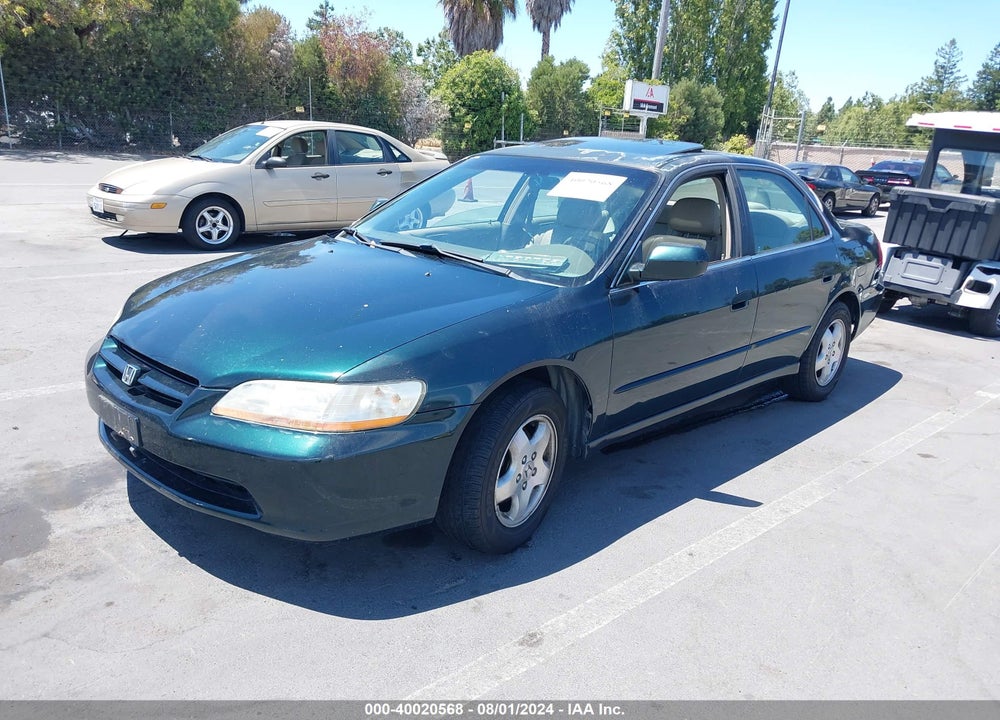 1999 HONDA ACCORD EX V6 VIN: 1HGCG1650XA044913