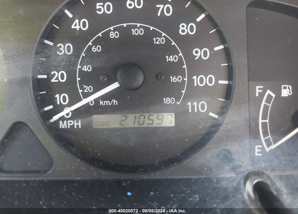 2001 TOYOTA COROLLA LE VIN: 2T1BR12E51C439067