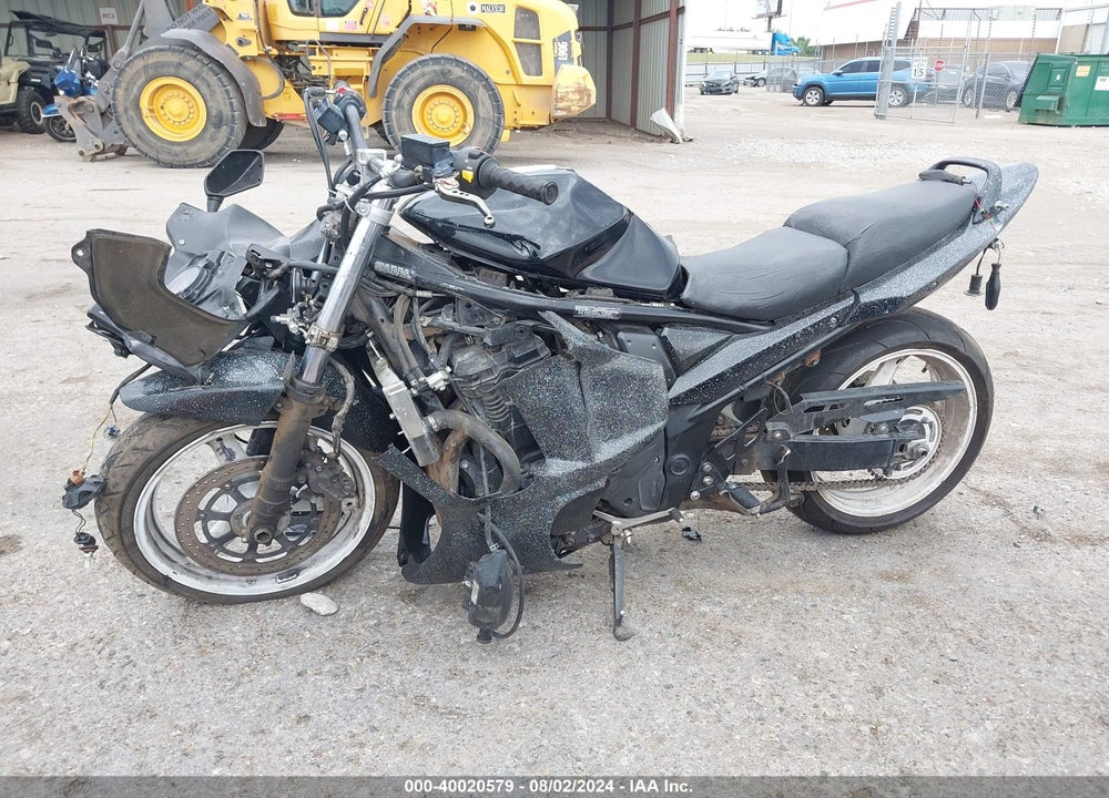 2011 SUZUKI GSX1250 F VIN: JS1GW72B2B2100851