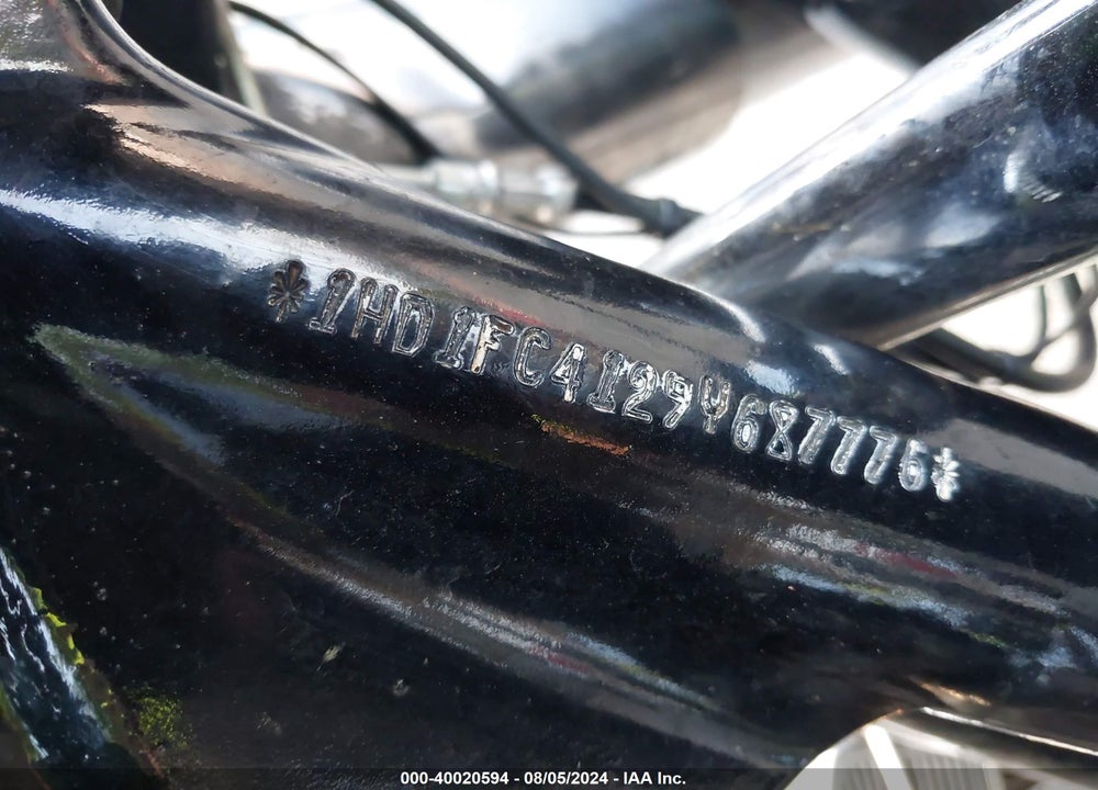 2009 HARLEY-DAVIDSON FLHTCU VIN: 1HD1FC4129Y687776