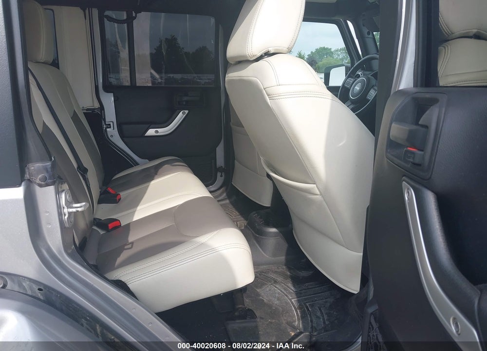 2016 JEEP WRANGLER UNLIMITED SAHARA VIN: 1C4BJWEG1GL113754