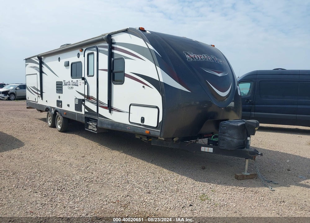 2016 NORTH TRAIL 32BUDS VIN: 5SFNB3520GE314852