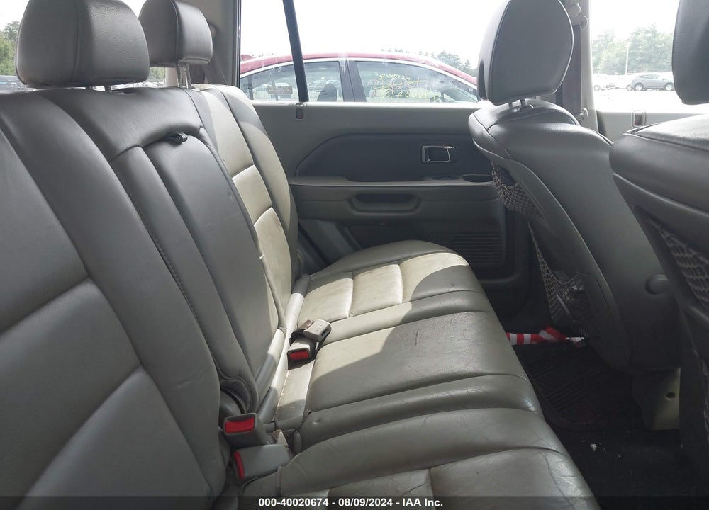 2006 HONDA PILOT EX-L VIN: 2HKYF18576H506363