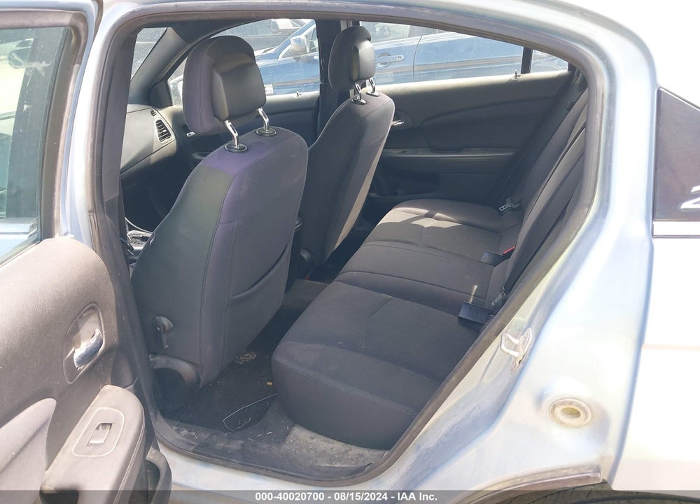 2012 CHRYSLER 200 LX VIN: 1C3CCBAG0CN235876