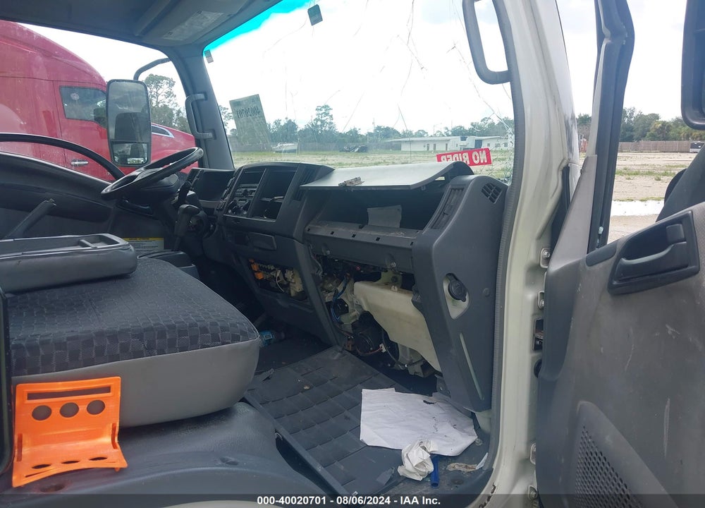 2010 ISUZU DSL REG VIN: JALE5W160A7301825