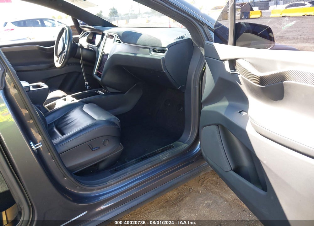 2017 TESLA MODEL X 100D/75D/90D VIN: 5YJXCBE25HF050711