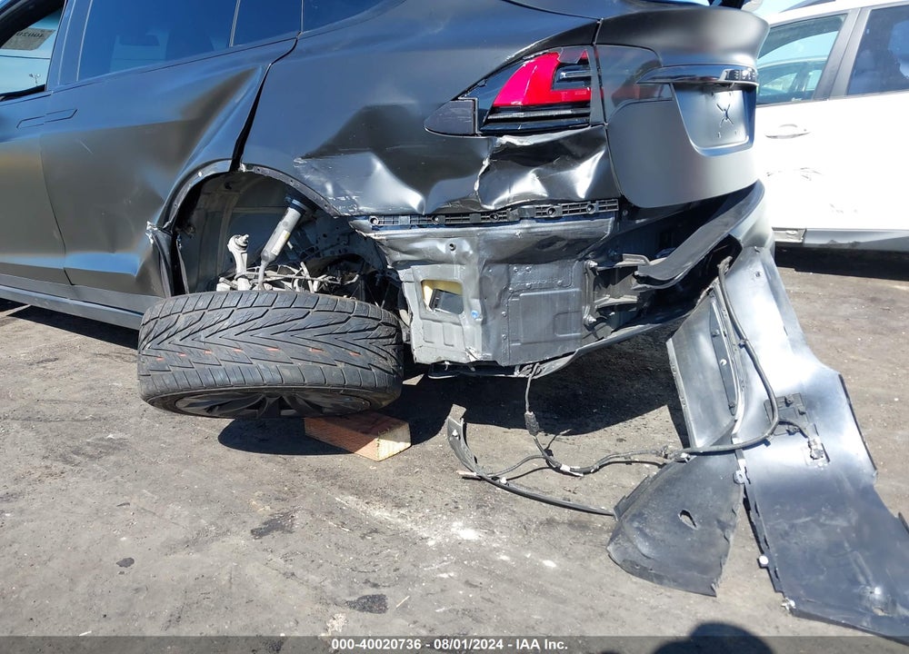 2017 TESLA MODEL X 100D/75D/90D VIN: 5YJXCBE25HF050711
