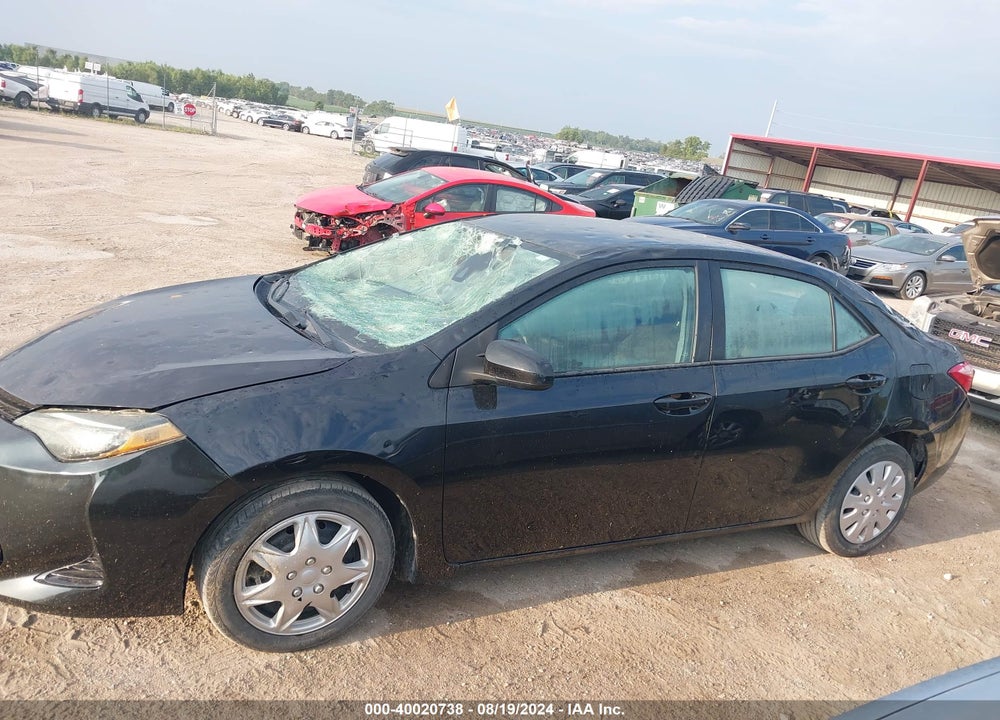 2018 TOYOTA COROLLA LE VIN: 5YFBURHE9JP740929