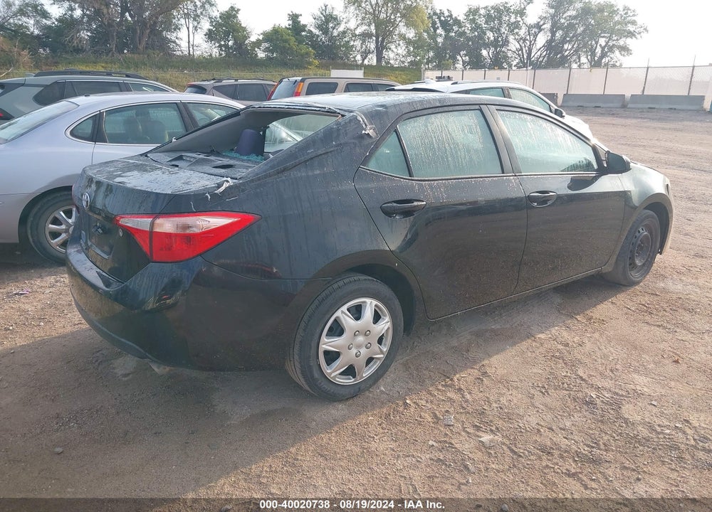 2018 TOYOTA COROLLA LE VIN: 5YFBURHE9JP740929