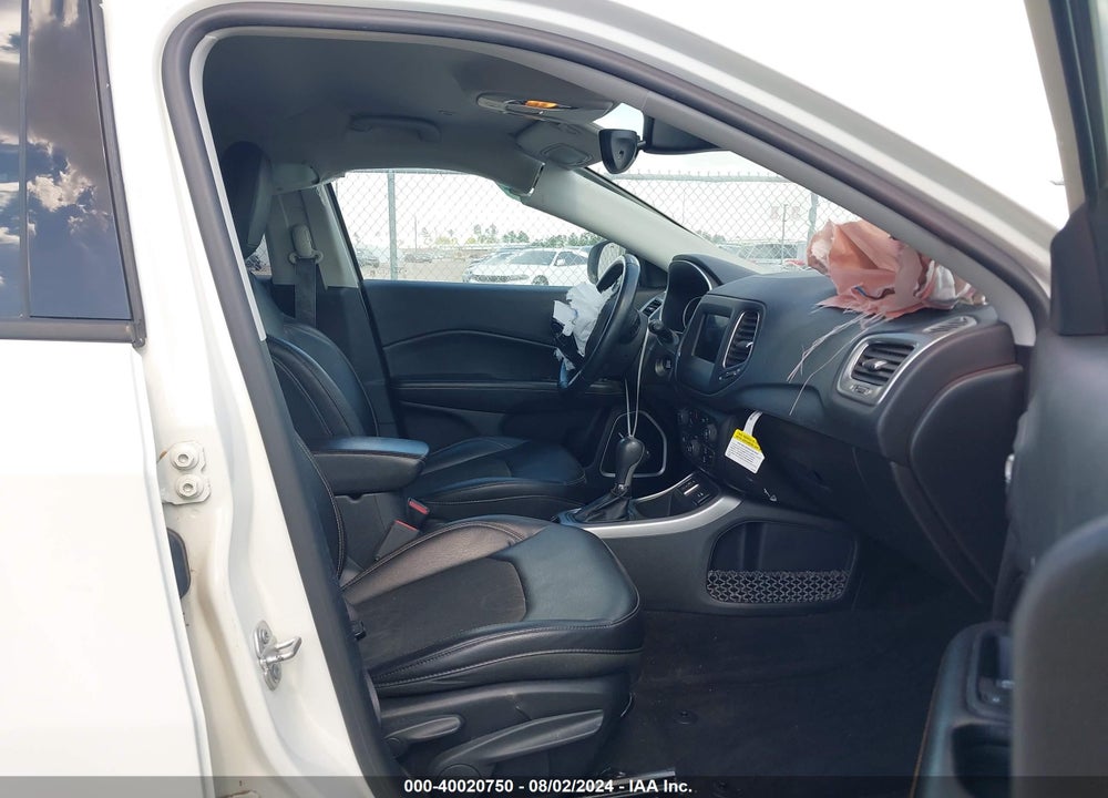 2018 JEEP COMPASS VIN: 3C4NJCBB5JT102868