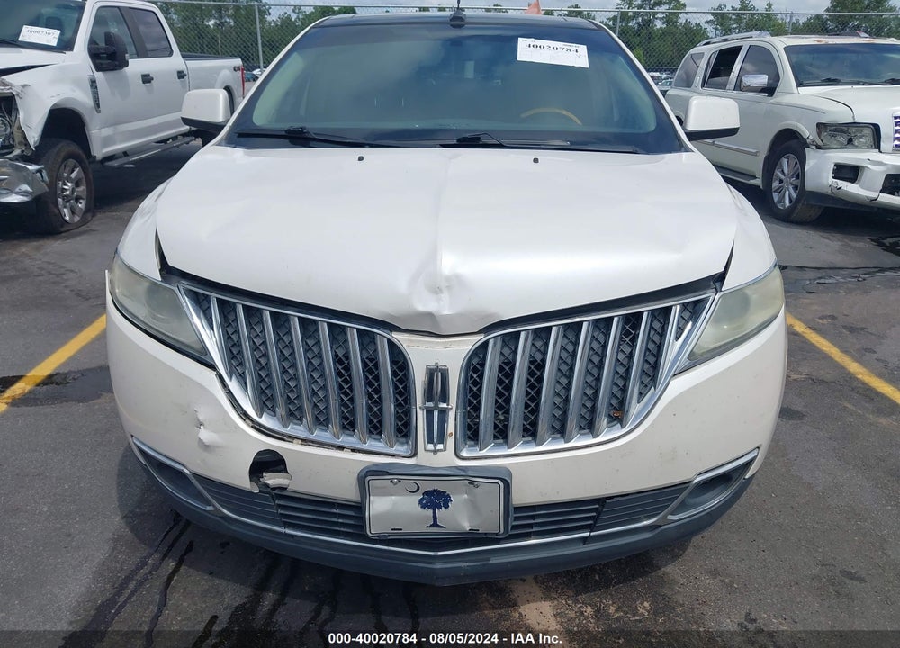 2011 LINCOLN MKX VIN: 2LMDJ8JK5BBJ13327