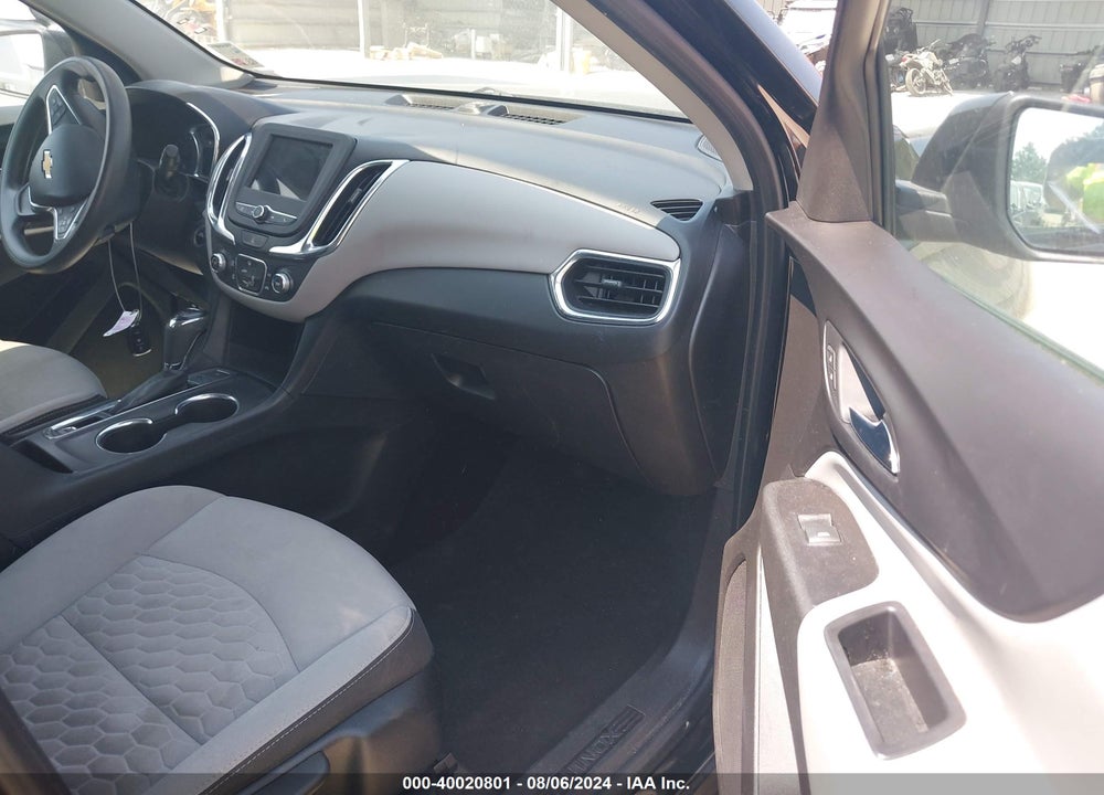 2019 CHEVROLET EQUINOX LT VIN: 2GNAXUEV6K6180386