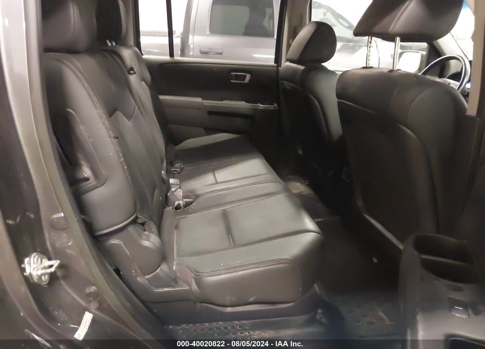 2015 HONDA PILOT EX-L VIN: 5FNYF4H56FB001091