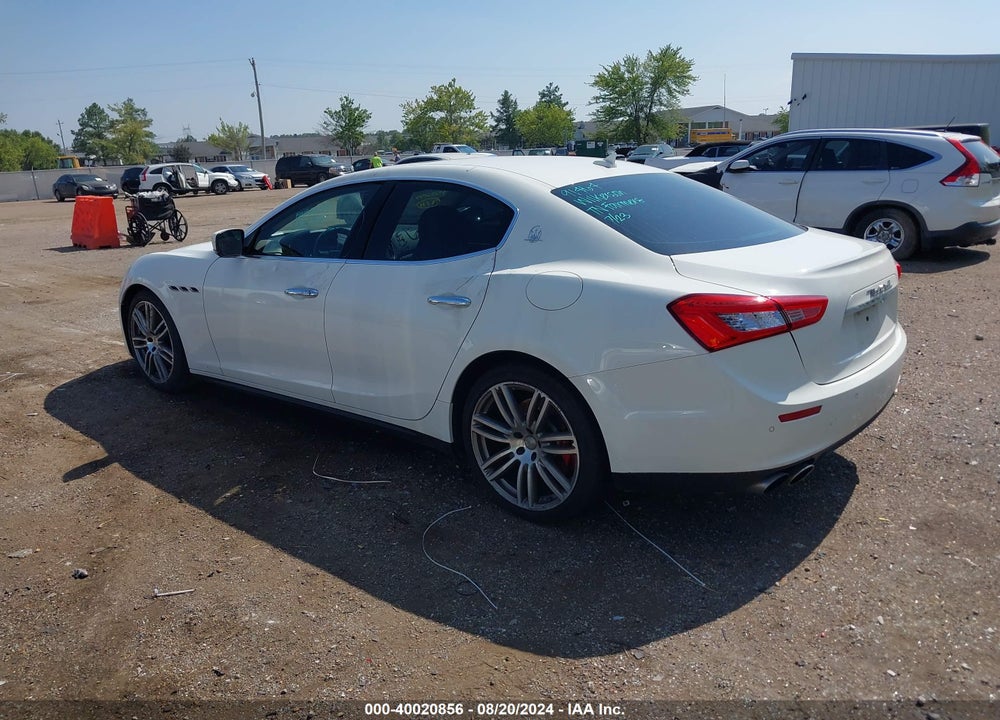 2015 MASERATI GHIBLI VIN: ZAM57XSA9F1158299