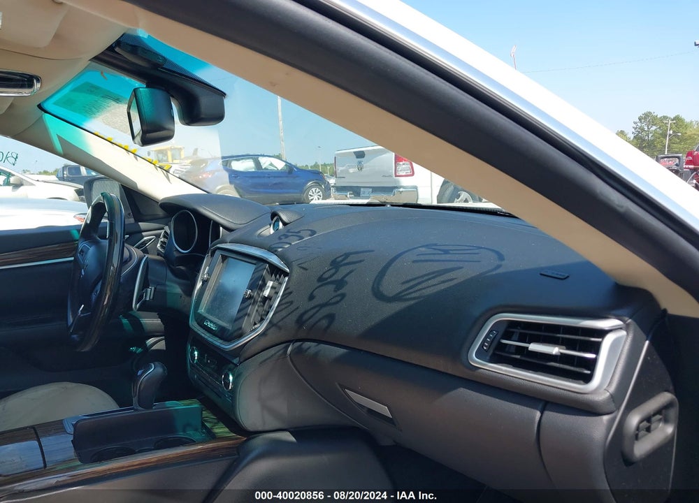 2015 MASERATI GHIBLI VIN: ZAM57XSA9F1158299