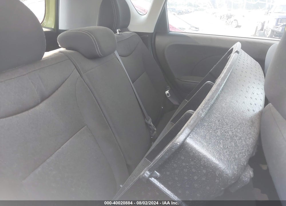 2015 KIA SOUL VIN: KNDJN2A26F7785173