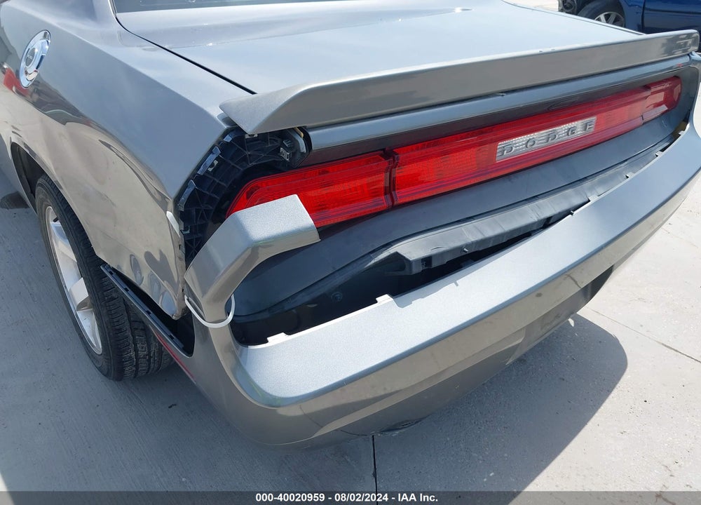 2011 DODGE CHALLENGER VIN: 2B3CJ4DG6BH570335
