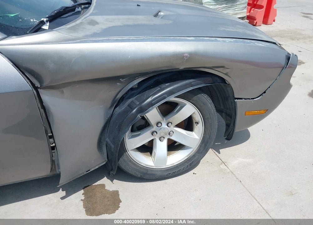 2011 DODGE CHALLENGER VIN: 2B3CJ4DG6BH570335