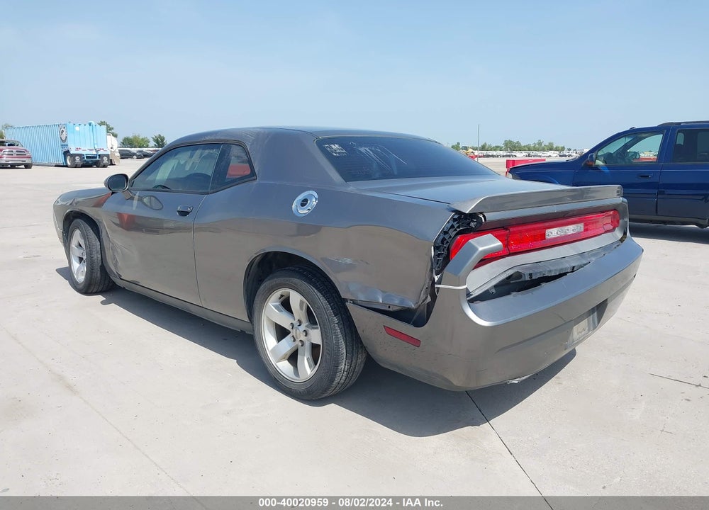 2011 DODGE CHALLENGER VIN: 2B3CJ4DG6BH570335